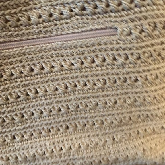 Lina Boho Crocheted Crossbody Bag - Picture 5 of 9